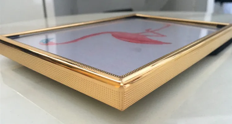 
open painting simple pattern edge stitching metal glass photo frame 