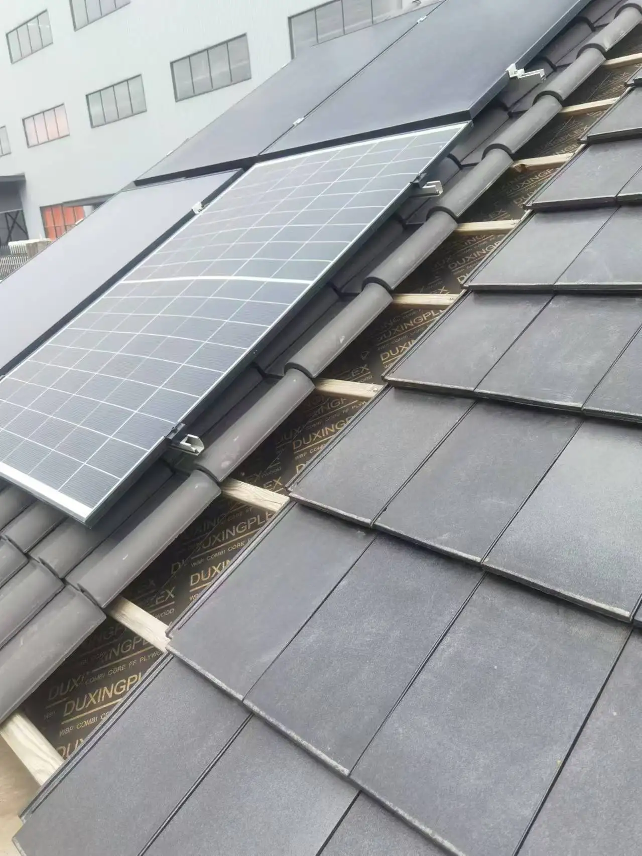 Solar panel  mounting system aluminum rail  Aluminum Solar Mounting structure Rail Kit  customized