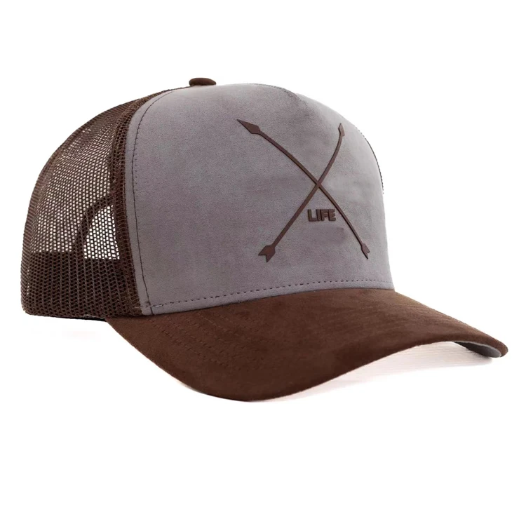 Wholesale Custom PVC Patch Low MOQ 5 Panel  Curved Brim Foam And Mesh Trucker Cap Hat