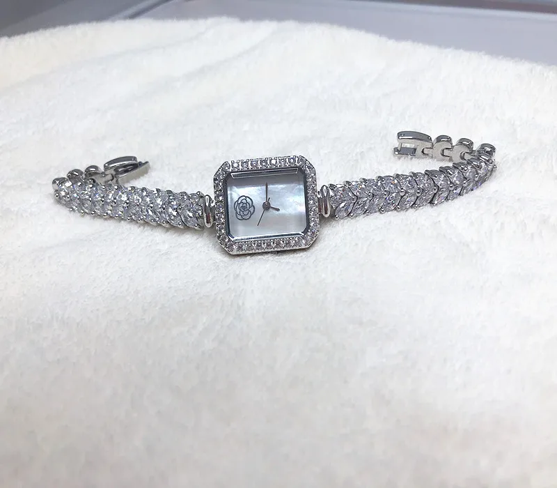 Luxury Crystal Watch Fashion Quartz Watches Ladies Wrist Watches Stainless Steel Female Glass Women Customised Rectangle 2024