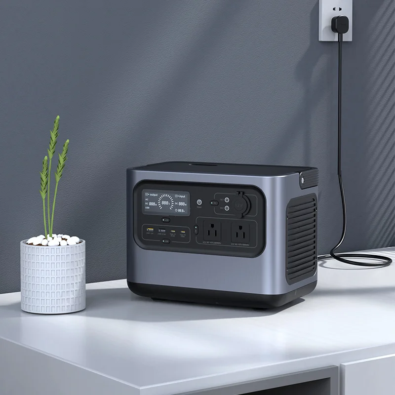 700W Japan Pure Sine Wave 100V 613.2Wh Outdoor Camping Lithium Power Generator AC Power Supply Bank Solar Panel Battery