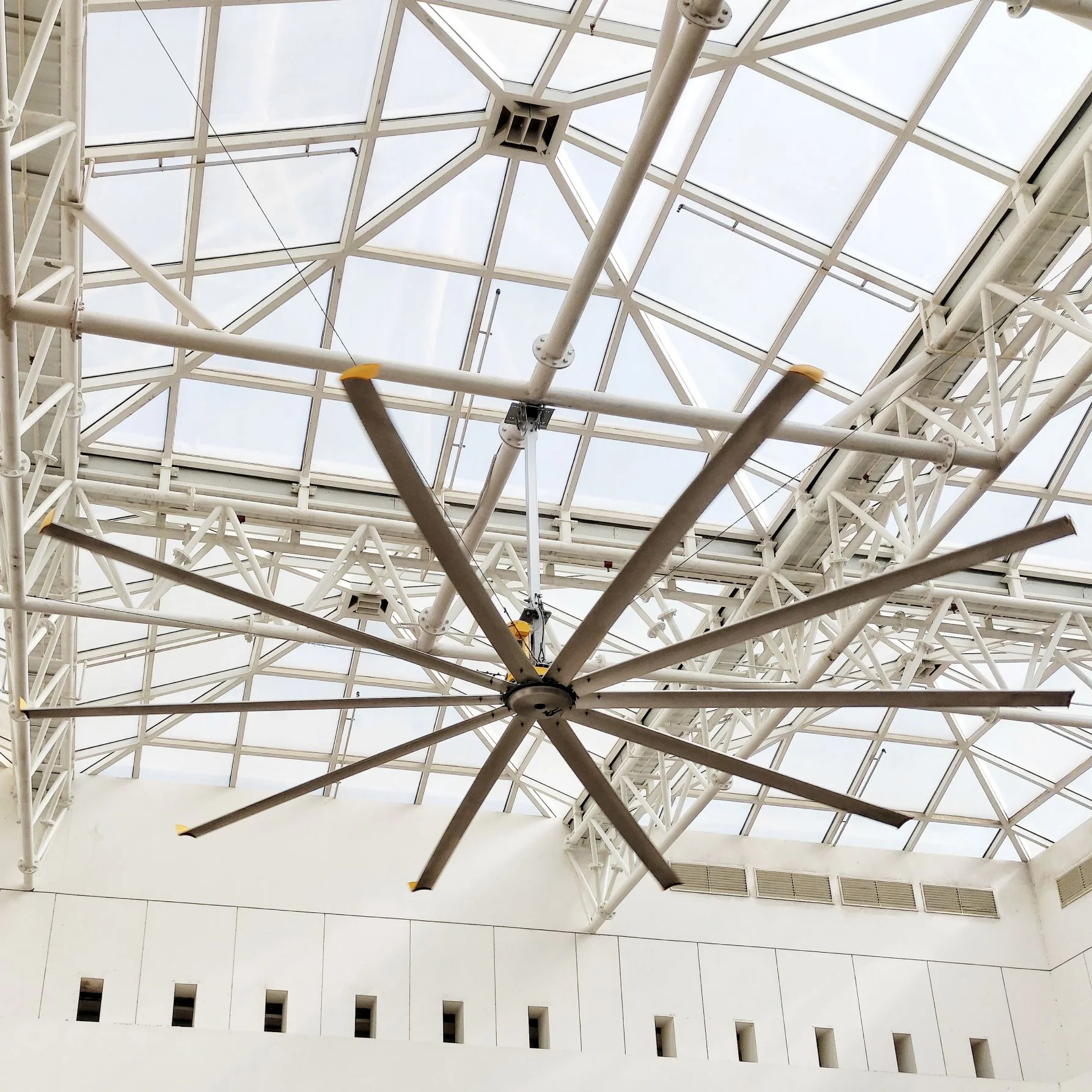 Maxesc OEM ODM Ventilateur De Plafond 42 Inch Mounted Electric Giant Hvls Ceiling Fan With Remote