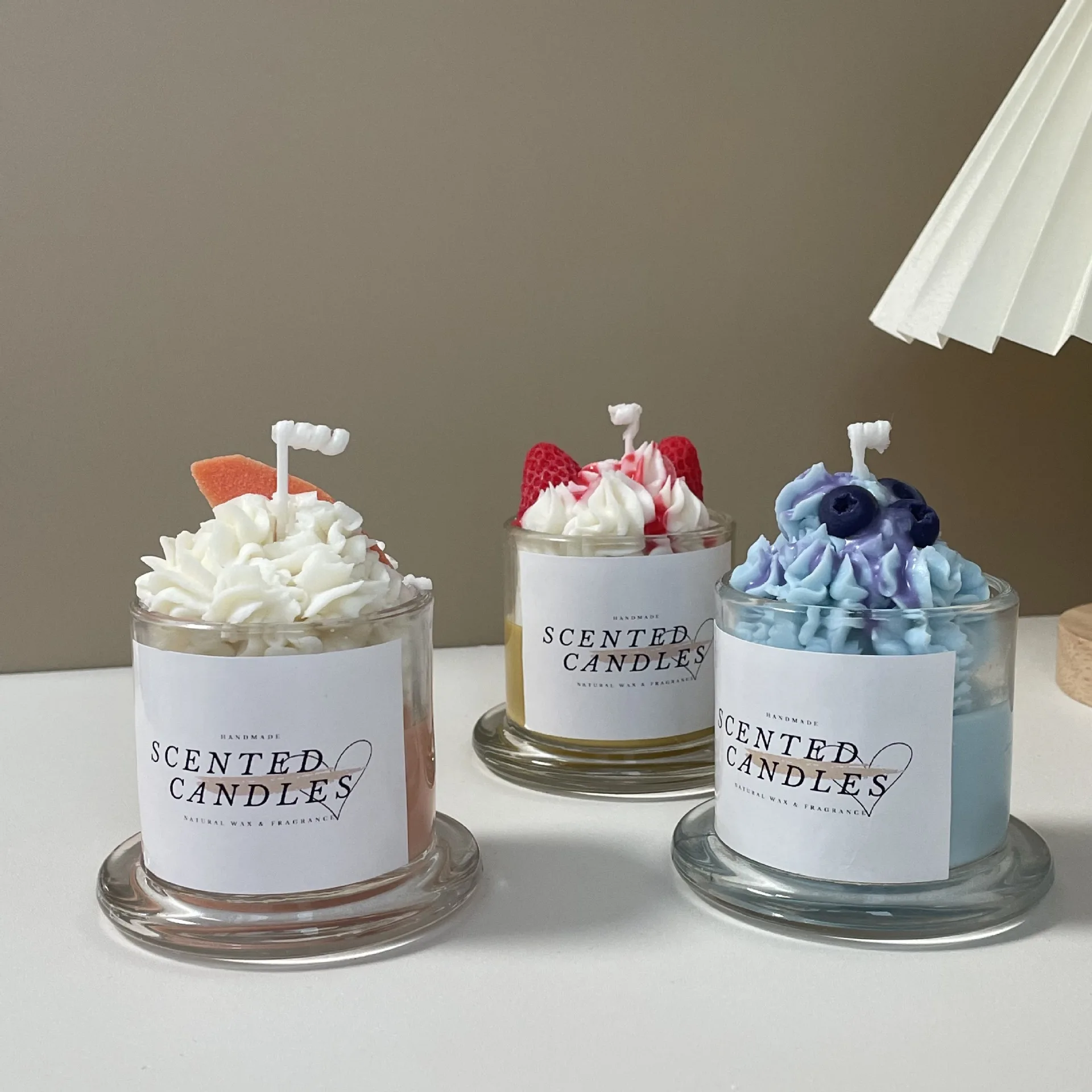 Angelica Vanilla Gift Box Set Candle In Black Jar Scented Candles