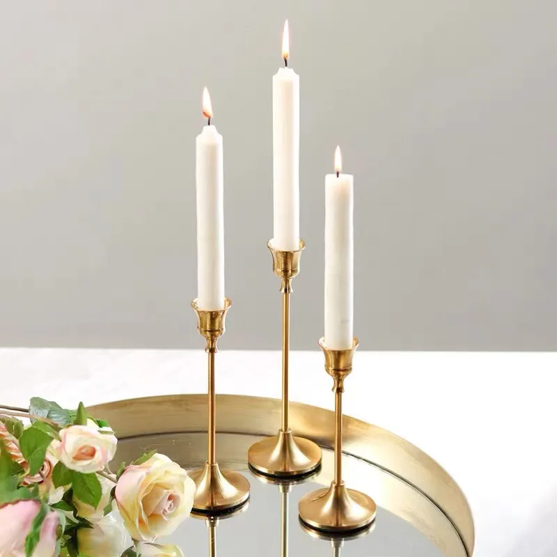 Factory Wholesale Luxury Round Bottom Fine Pole Metal Gold Candle Holder Decorative for Wedding Table Decor