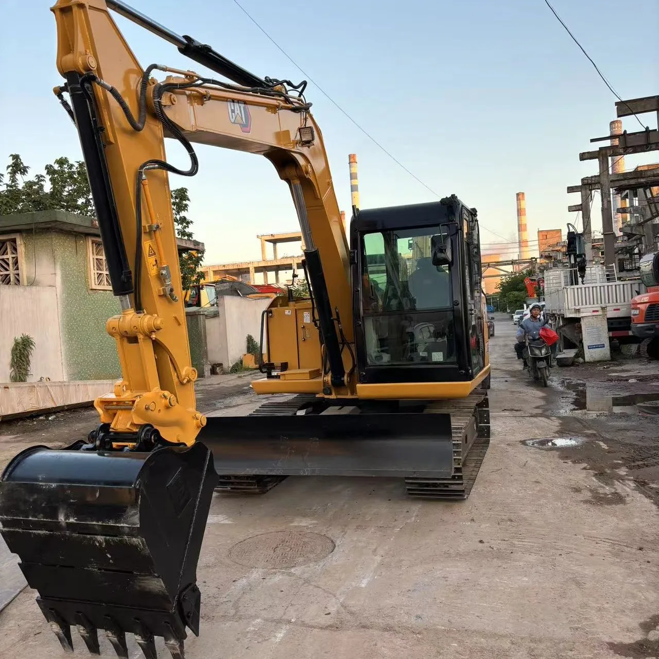 Экскаватор caterpillar 307e 7 тонн б/у 2023 год Гусеничный мини-экскаватор carter 307e2