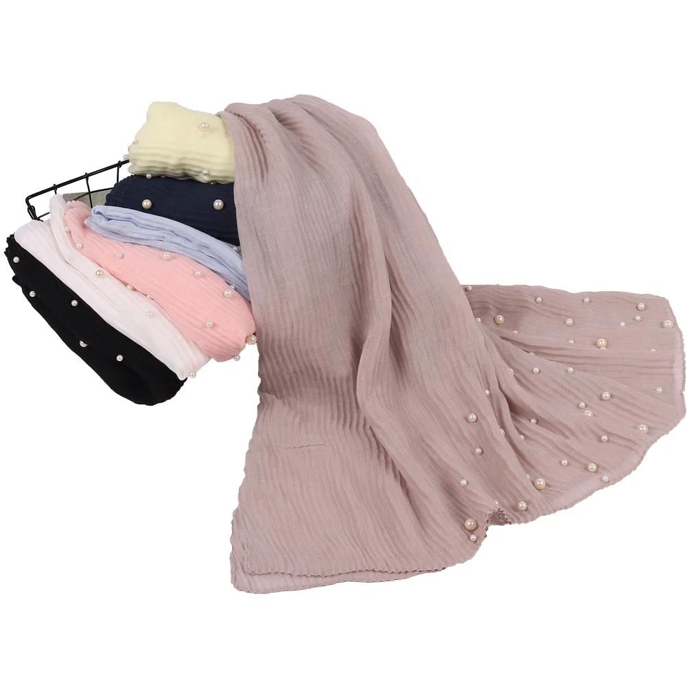 Wholesale New Design Dubai Wrinkle Lady Muslim Hijab Fashion Popular Solid Color Pearl Scarf Shawl