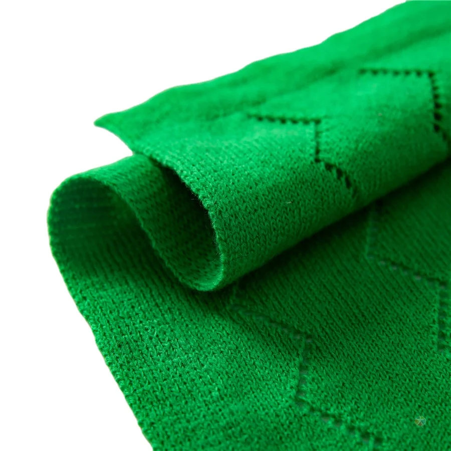 Wholesale Acrylic Yarn 24s/2 100%Acrylic Custom High Bulk Colors Knitting Weaving Yarn For Tufting Rugs