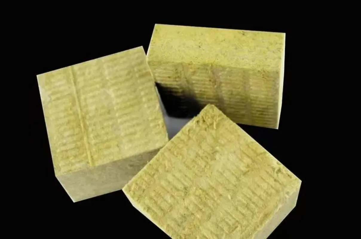 Rock wool building materials cheap insulation board flake basalt sound insulation board