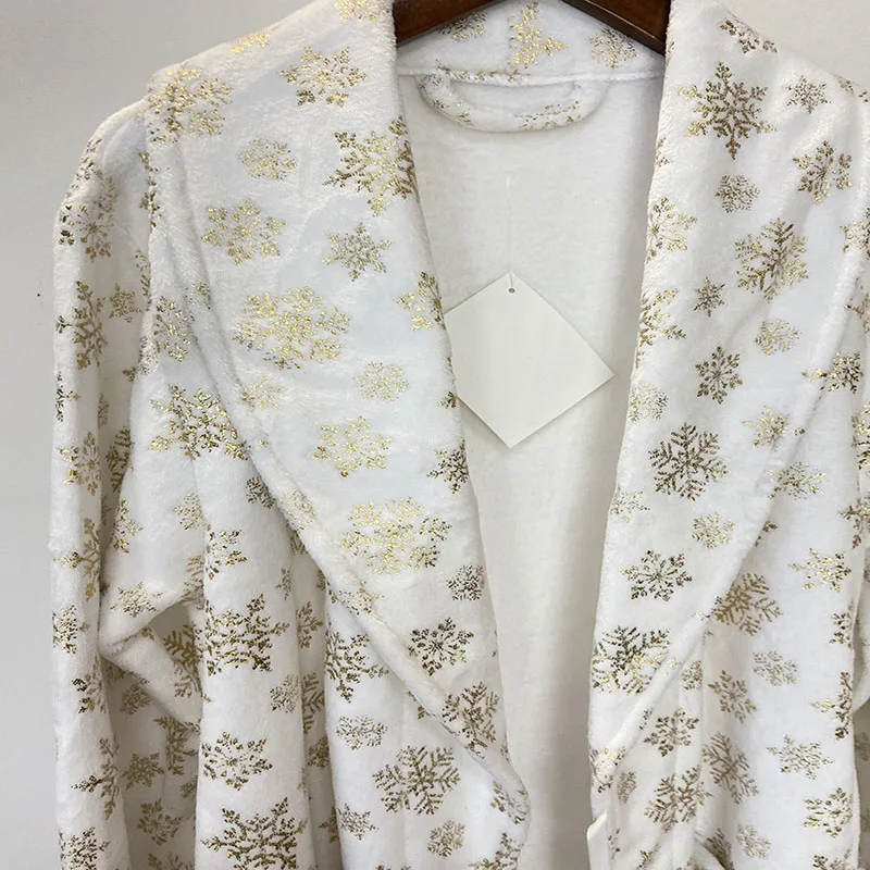 Customized hot stamping robe soiree 2022 flannel foil print robe princesse warm wholesale bathrobe