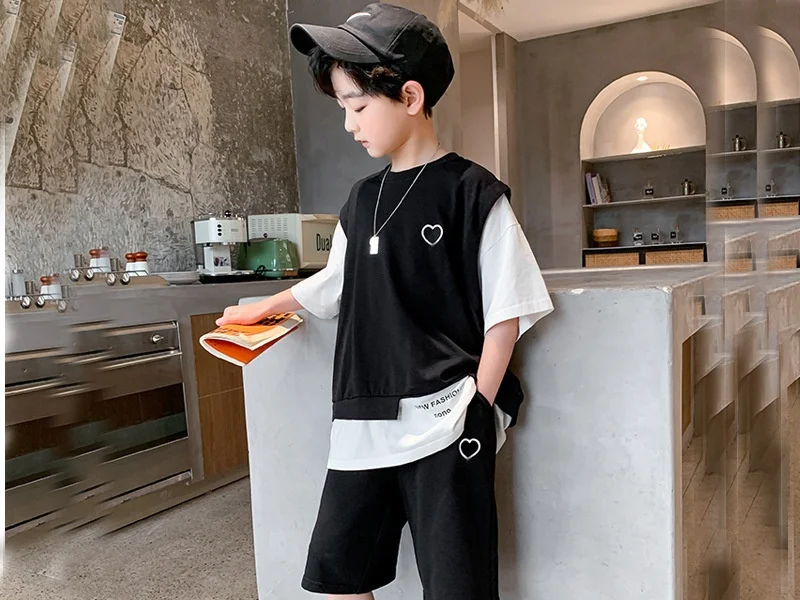 2024 New Style Factory Wholesale High-Quality Korean Version Of Trendy Two-Piece Set For Older Children Boys Solid Color Set