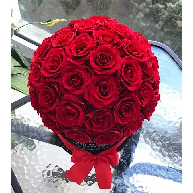 Preserved Rose Box Factory Supply Hot Selling Luxury Gift Forever Flower New Year Decoration Natural Flower New Year Decor 2024