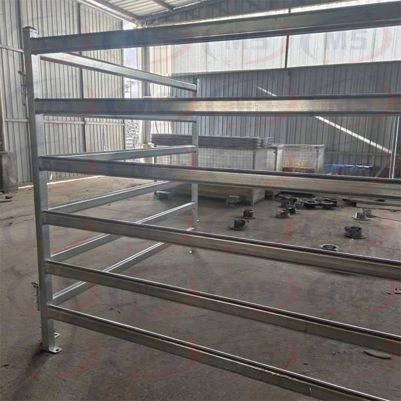 Heavy duty custom size galvanized metal bulk livestock farm cattle corral fence panels