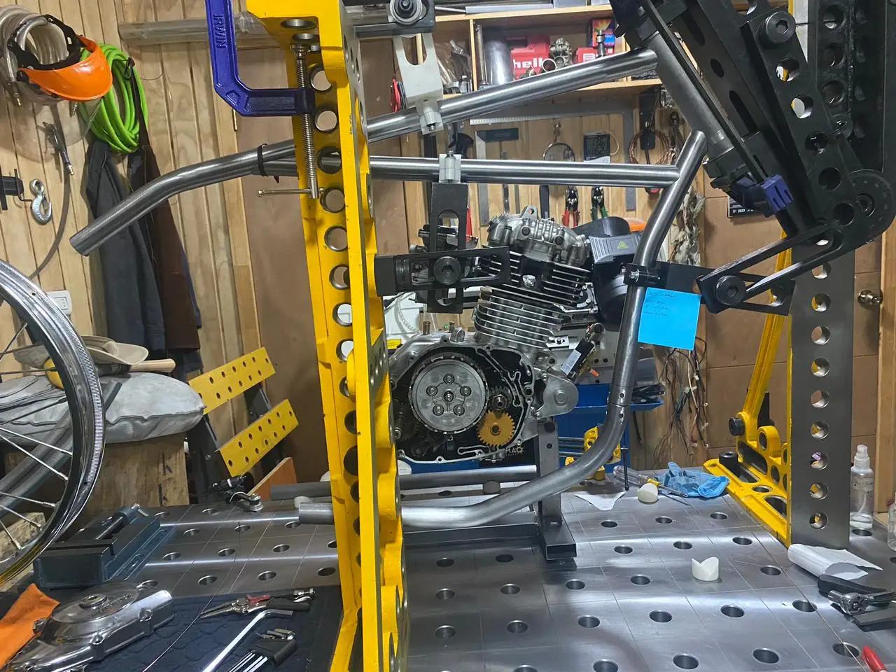 Wholesale spot sales Welding table accessories 180° 90°clamps system Screw clamp