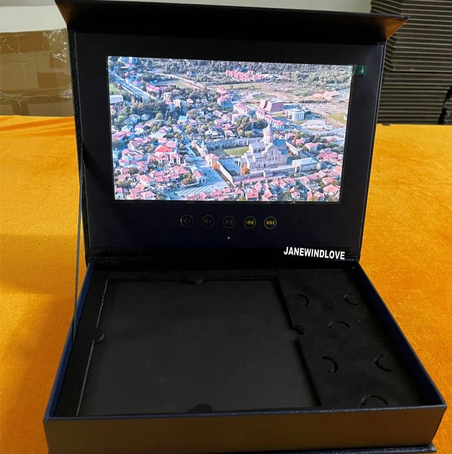 Marketing Paper Crafts lcd gift cosmetic video presentation 10 inches screen lcd video brochure box led video player gift box