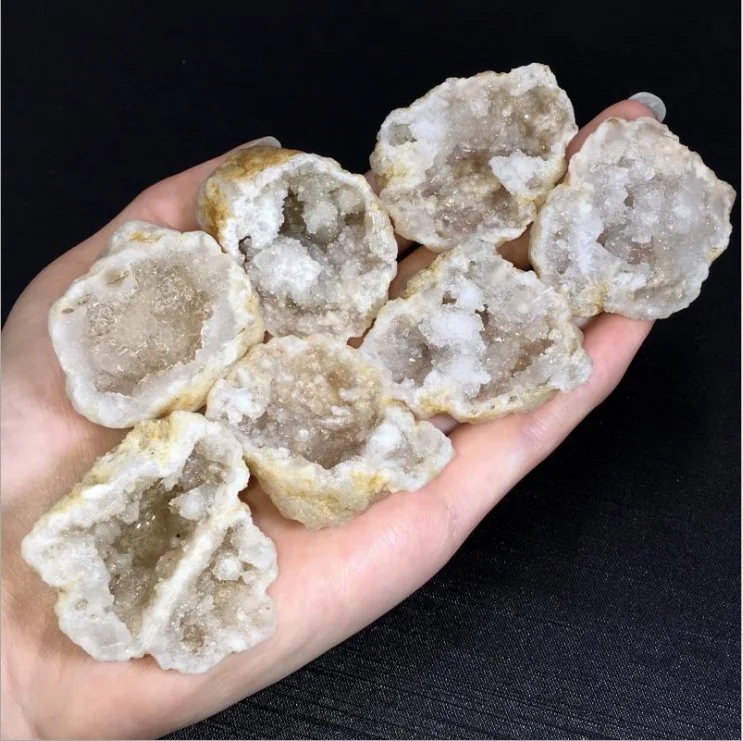 Wholesale crystal geode white crystal cave agate crystal cluster agate geode