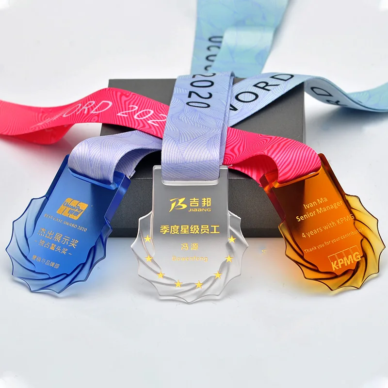Cheap Customized 3d Laser Engraved Sports Award Plaques Crystal Glass Medals And Trophie For Sports Souvenir Gifts