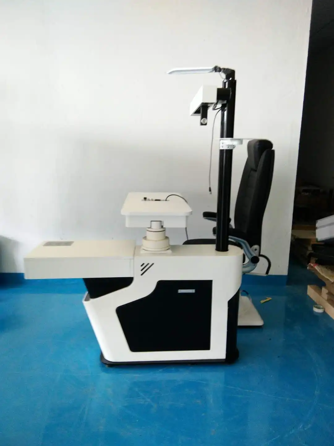 DM Newest design Good Price Ophthalmology Chair and Stand Unit for Sale Vision Tester Combined Table and Chair for Ophthalmology