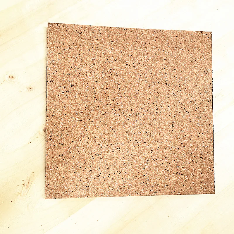 China factory sell good quality 15mm-30mm thick EPDM rubber tile waterproof gym carpet floor