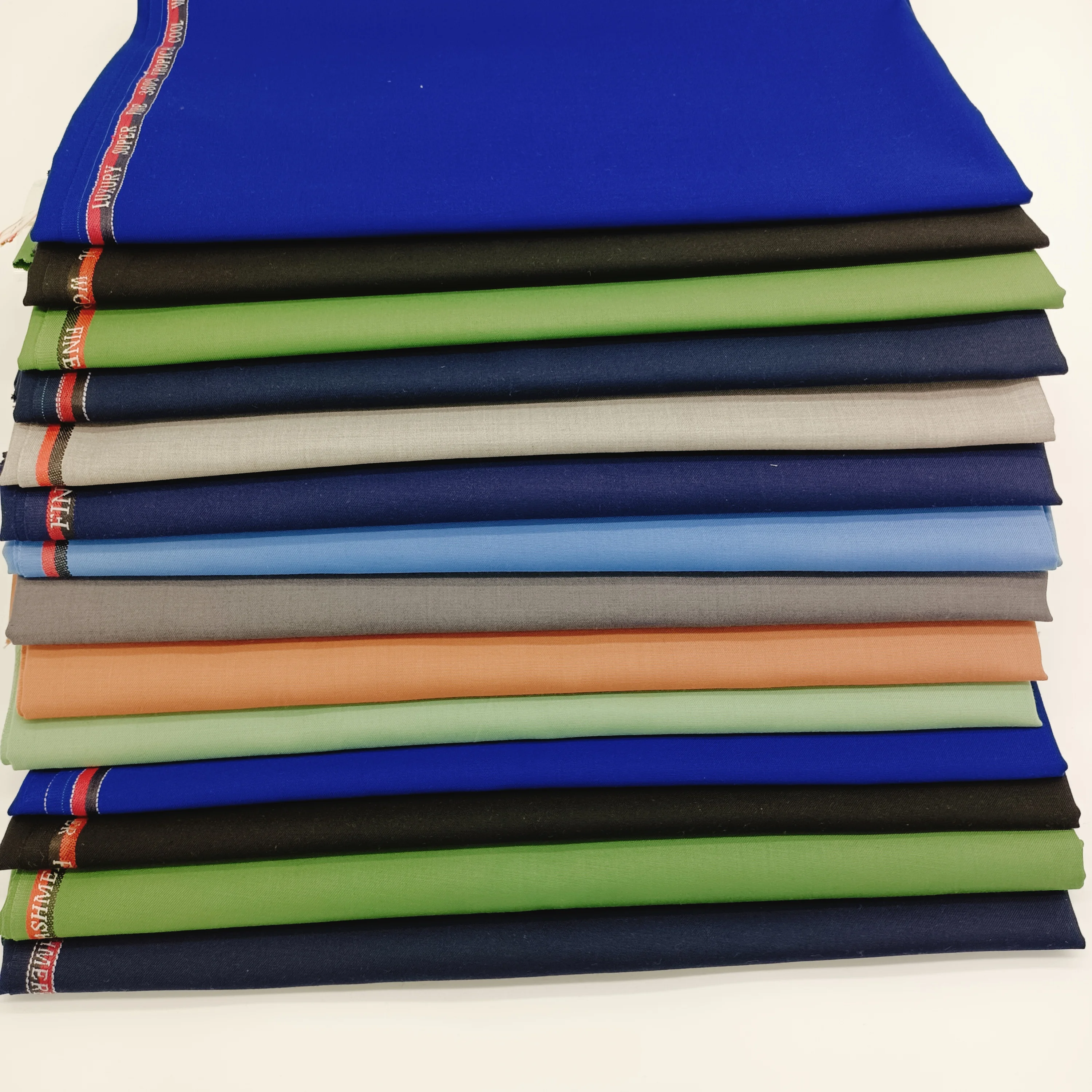 italian english selvedge suiting  wholesale tr suiting fabric wool suiting fabric for gents suit