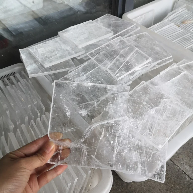 High Quality Natural Rough Selenite Stone Healing Clear Gypsum Selenite Plate