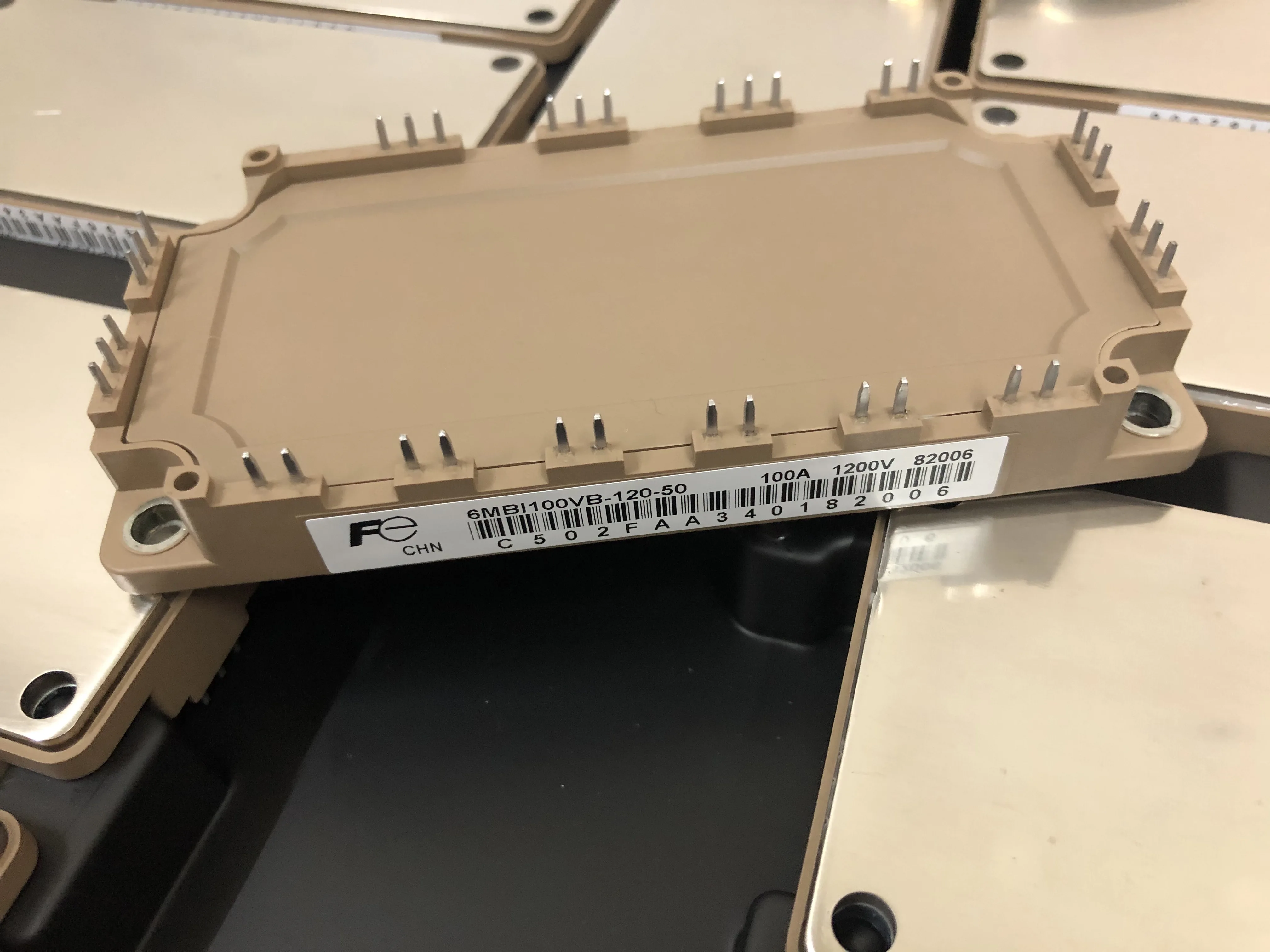 Инвертор 10 кВт 6MBI100VB-120-50