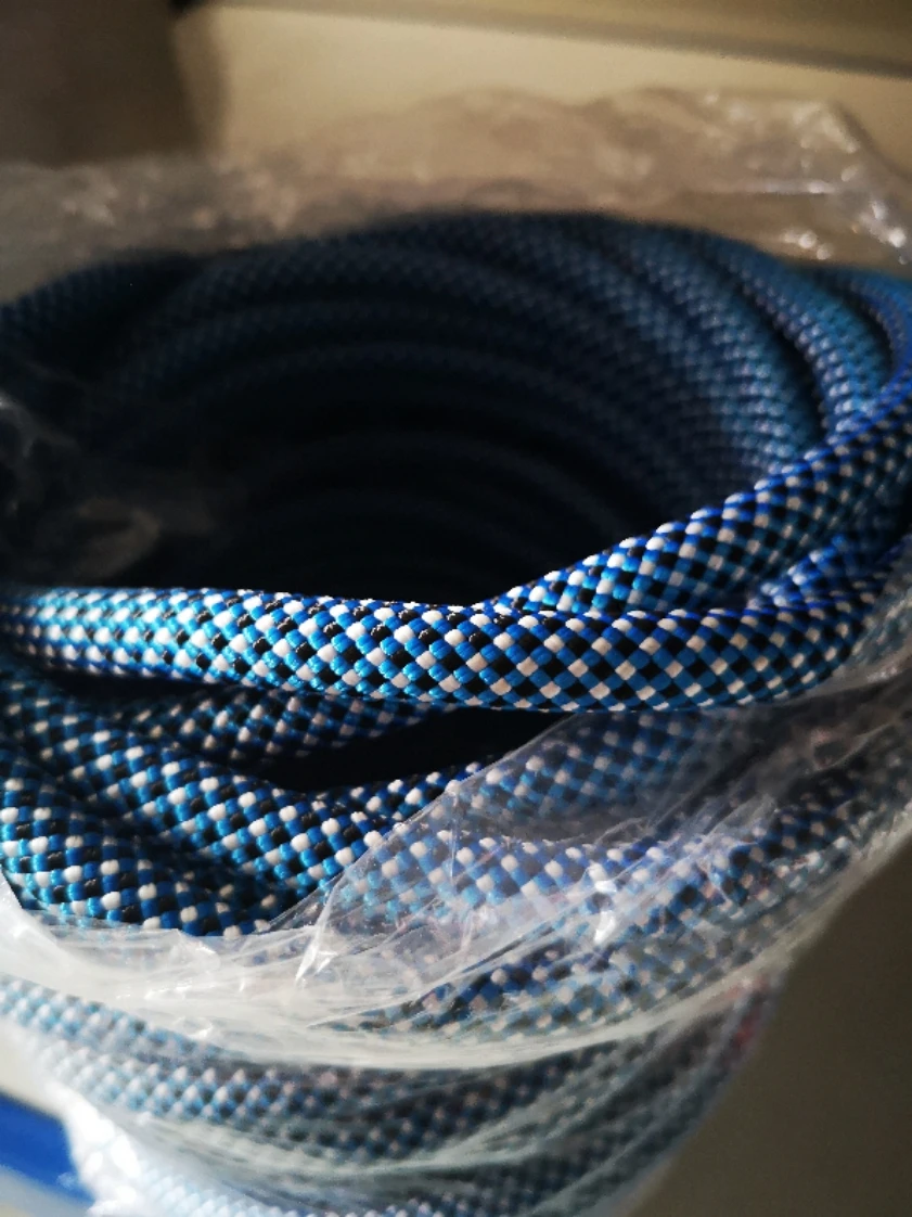 Factory Manufacturer Wholesale 8MM Climbing Dynamic Rope