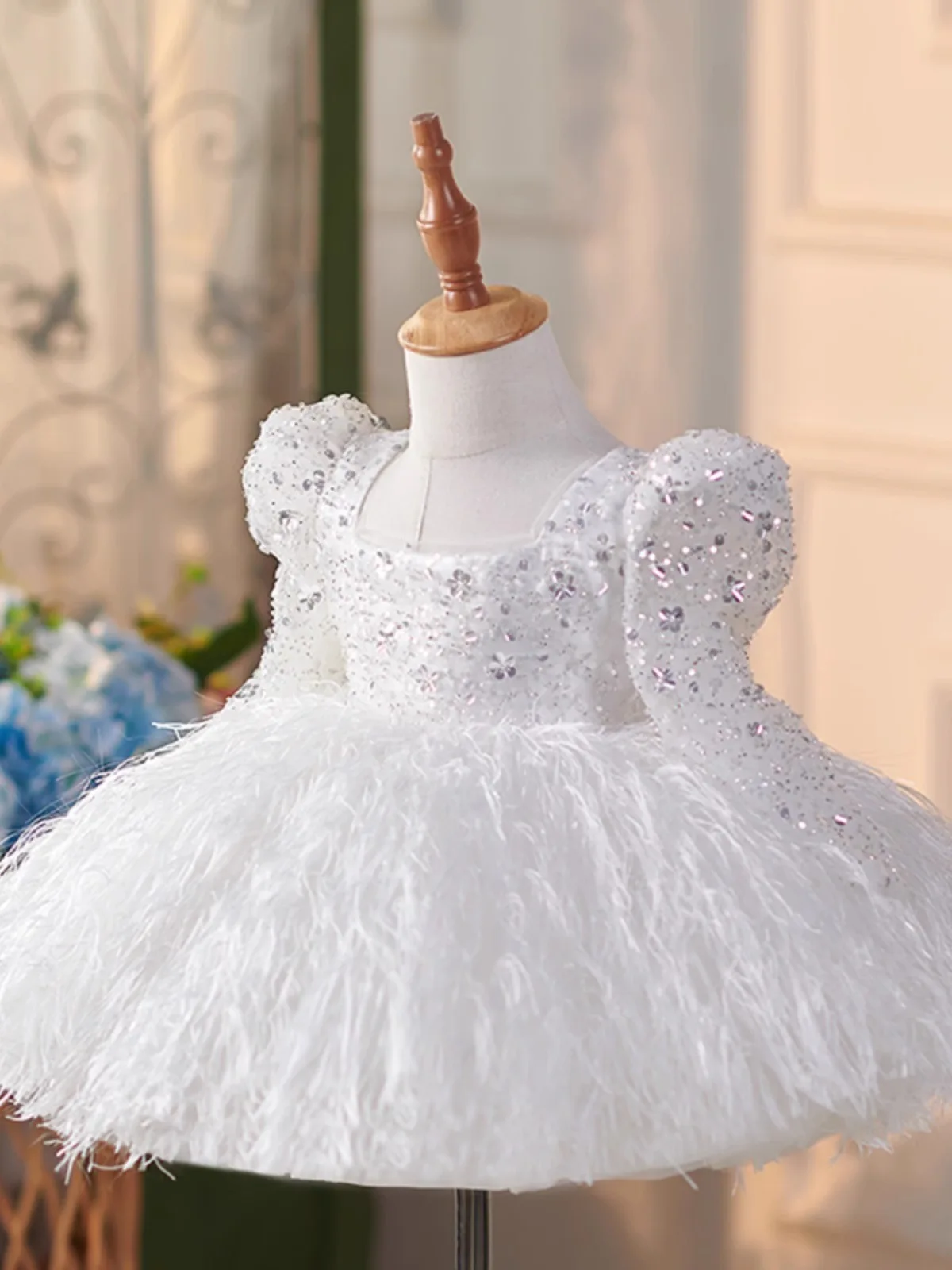 Spring White Sequined Feather Fluffy Celebration Frock Kid Party Prom Gown Flower Girls Wedding Dresses Children Baby Clothing