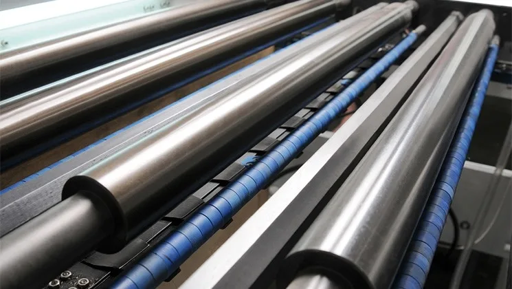 Hot selling automatic die cutting machine with stripping