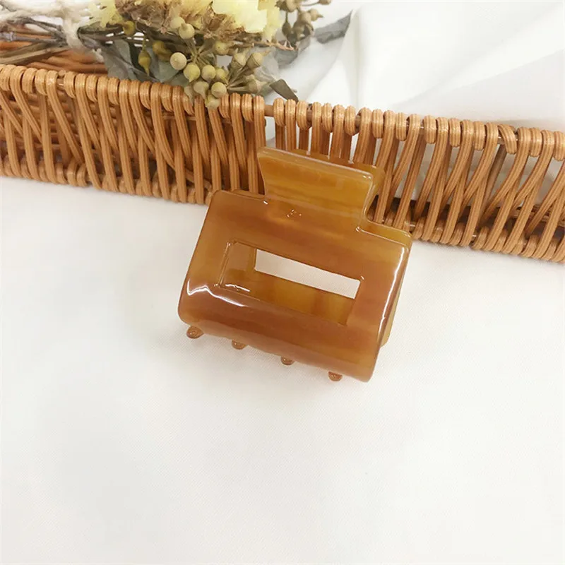 High Quality Acrylic Accessories Claws For Women Hair Holder Acetate Leopard Hair Claw Clips