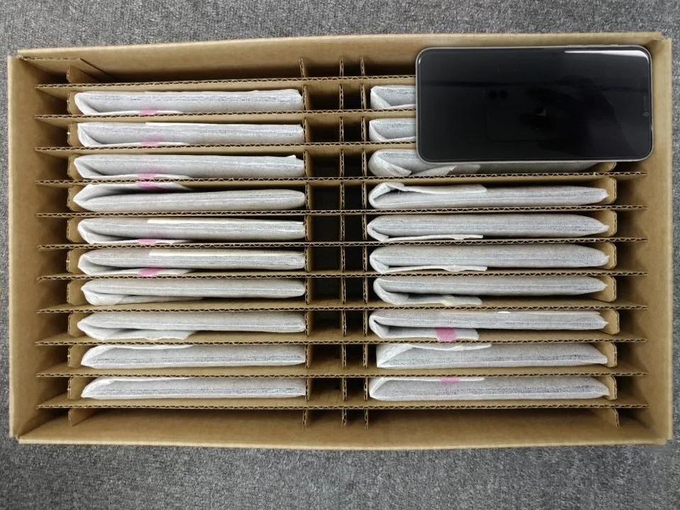 Wholesale A Good Used Feature Used Mobile Phones In Uk Dubai China Shenzhen