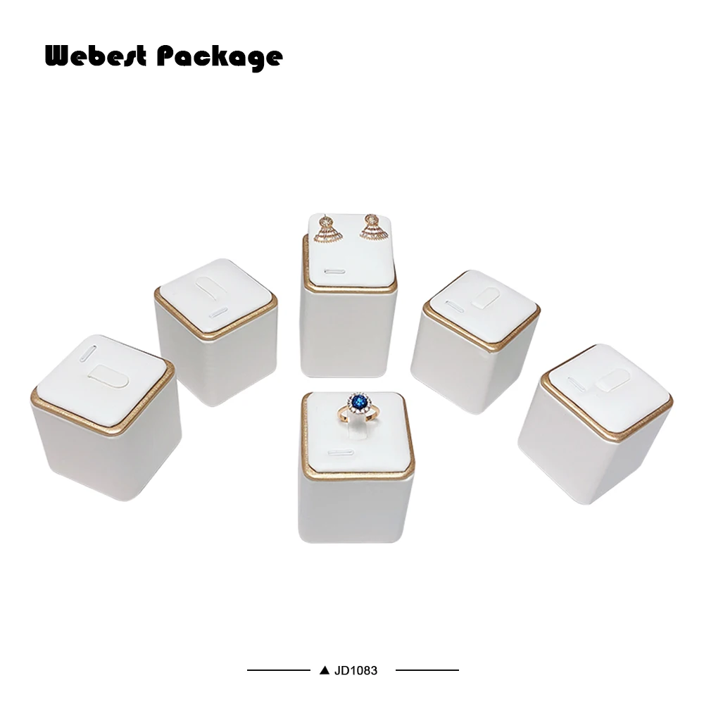 Webest Custom color Pu leather jewelry ring pendant earring display stand pu leather jewelry display set