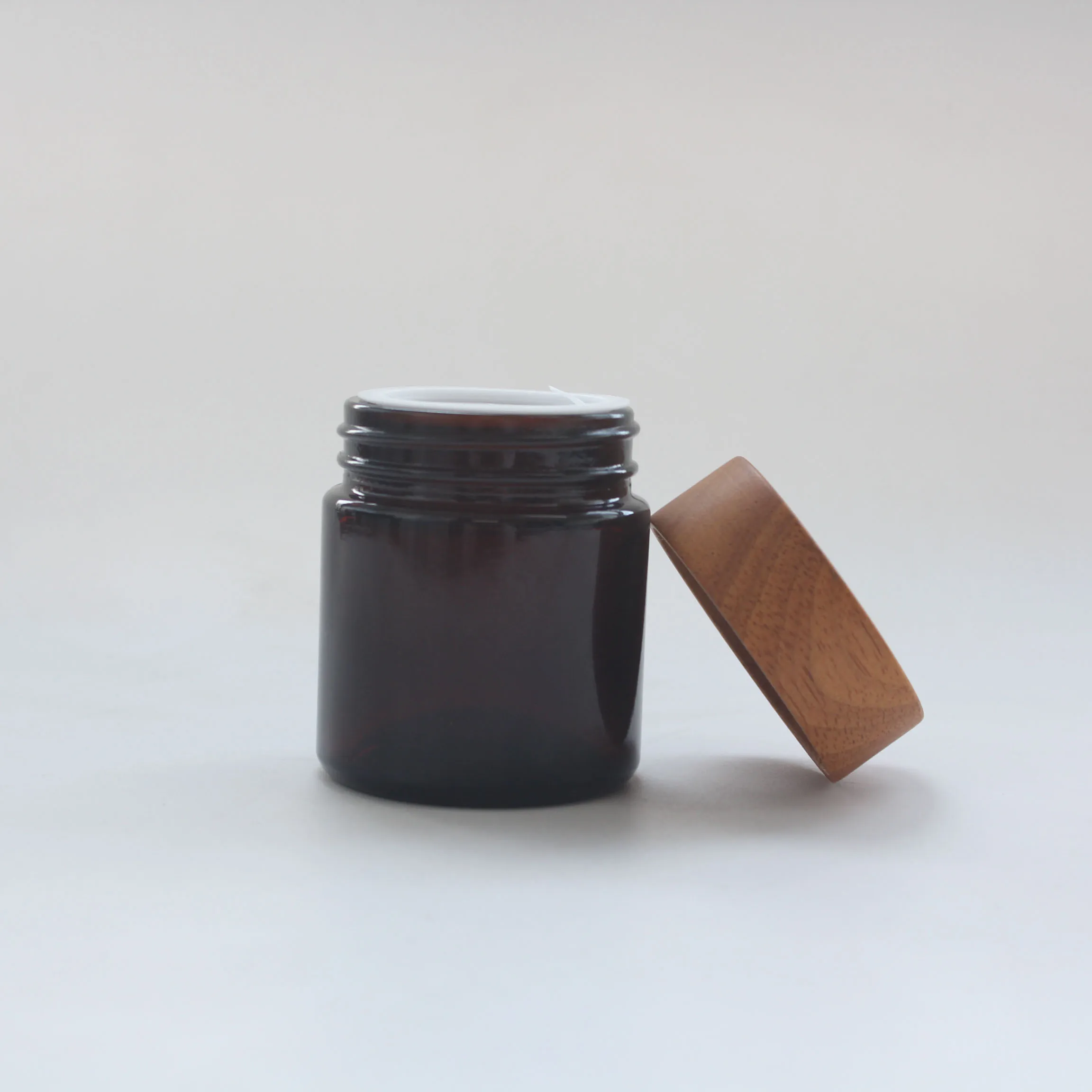 1oz 2oz 4oz frosted amber cosmetic glass skincare jar with wooden bamboo lid face cream jar storage jars with engraved logo