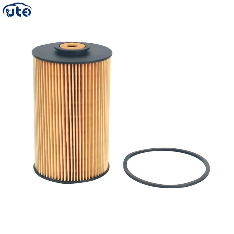 Diesel Truck Engine Fuel Filter 0004774015 P811 for Mercedes-Benz Volvo Man