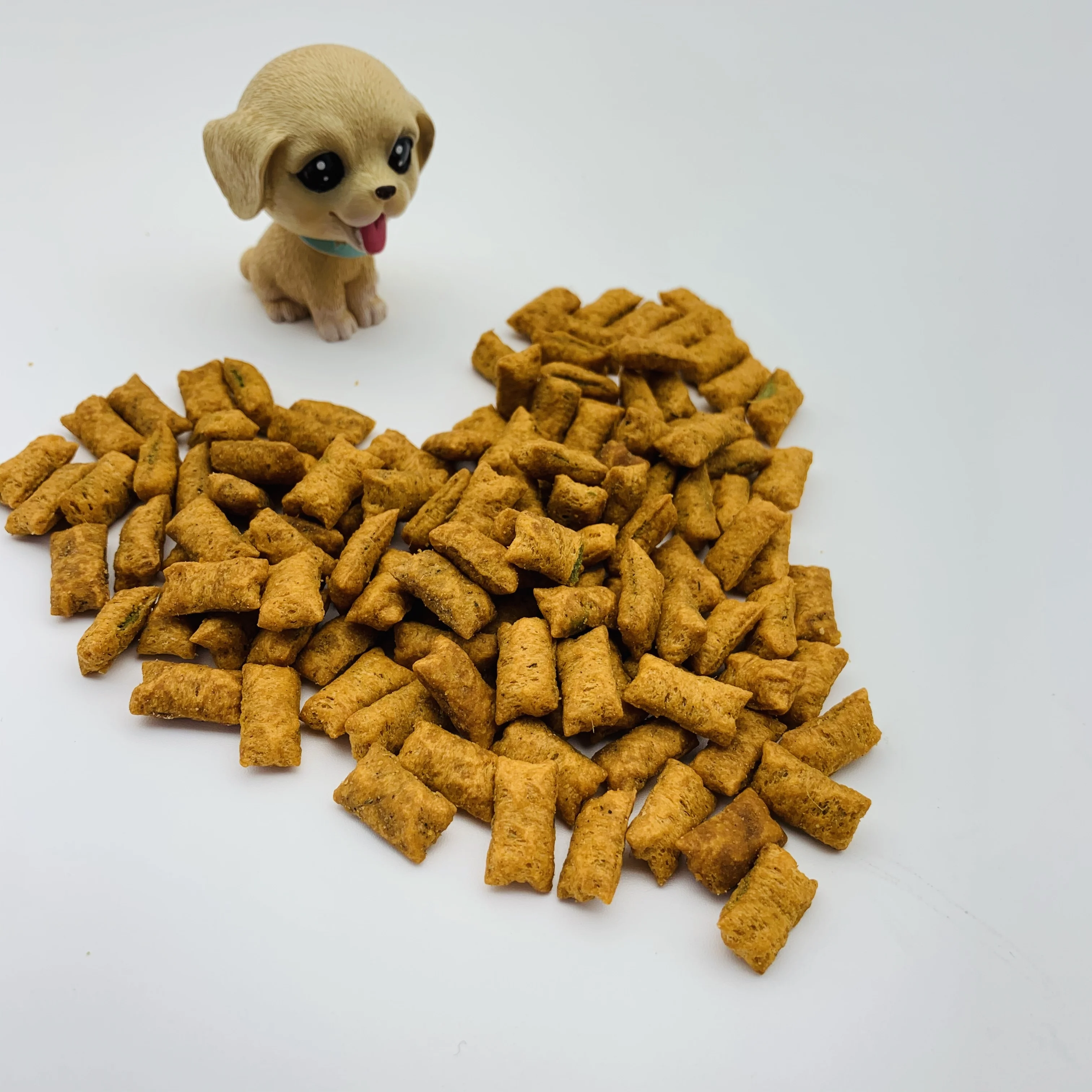 
Natural organic cat crunchy treats salmon cat snacks dog and cat food 