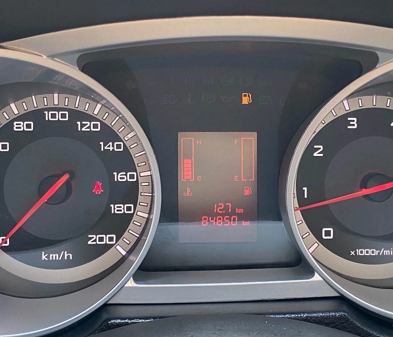 China used cars cheap X8 2.4L 4WD luxury 2015 Second-hand cars