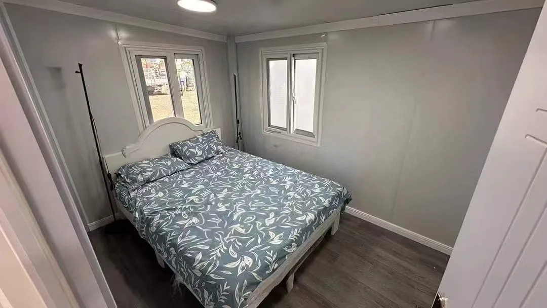 20ft 40ft Expandable Container House   It Consists Of Two Bedrooms  A Kitchen And A Wet And Dry Toilet