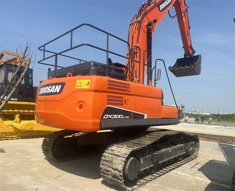 Оптовая цена при своевременной доставке doosan dx300LC-9C Экскаватор ХОРОШЕЕ СОСТОЯНИЕ б/у dx300 конечный привод экскаватора для продажи