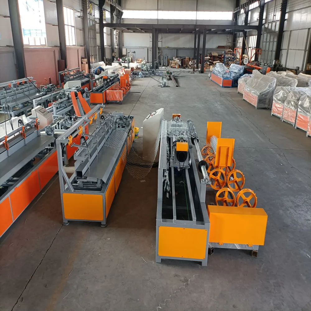 Full Automatic high speed cyclone wire mesh Chain Link Fence Making Machine Factory Price