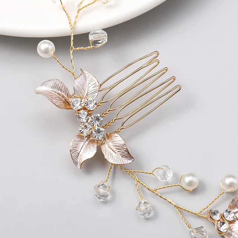 New Style Bride Hair Accessories Handmade Pearl Twisted Flower Comb Garland Princess Headwear For Wedding Accessories