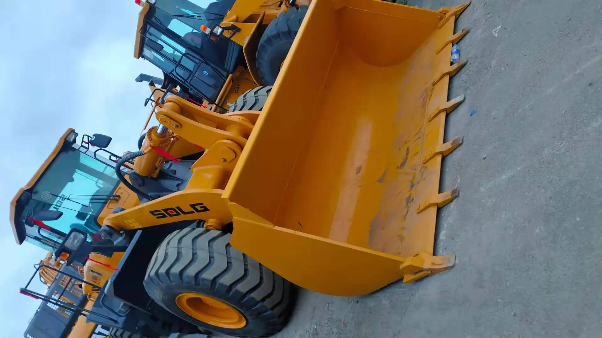 China made SDLG wheel loader used SDLG 956 loader SDLG LG956L  with cat C6121 engine