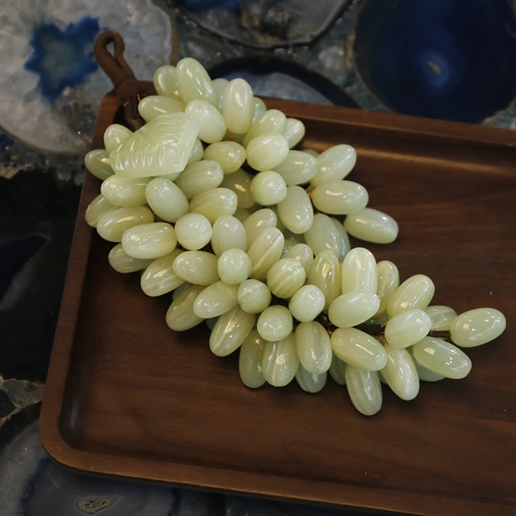 100pcs Modern Natural Green Heart Leaf Afghan Jade Grape Leaves Grapes Home Decoration