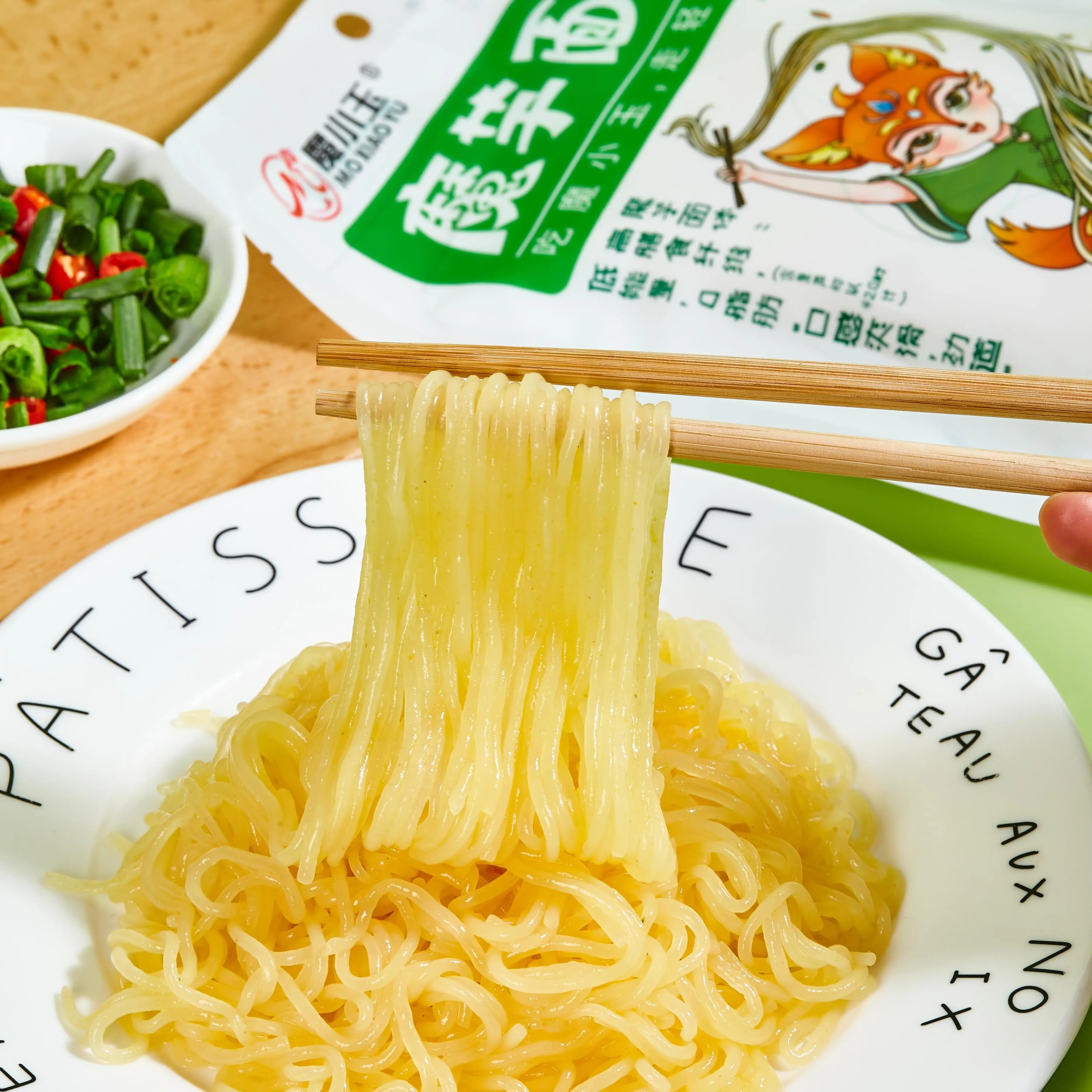 New Arrival keto food Gluten-Free Vegan Instant Noodles Konjac Fettuccine Pasta Lower-Carbs Weight Loss Bulk Box Packaging