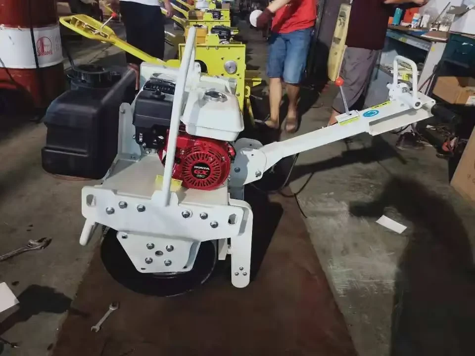 Small Vibrating Walk-Behind Single Drum 300Kg Diesel Engine Compactor Roller Road Roller Machine Road Rollers For Parking Lots