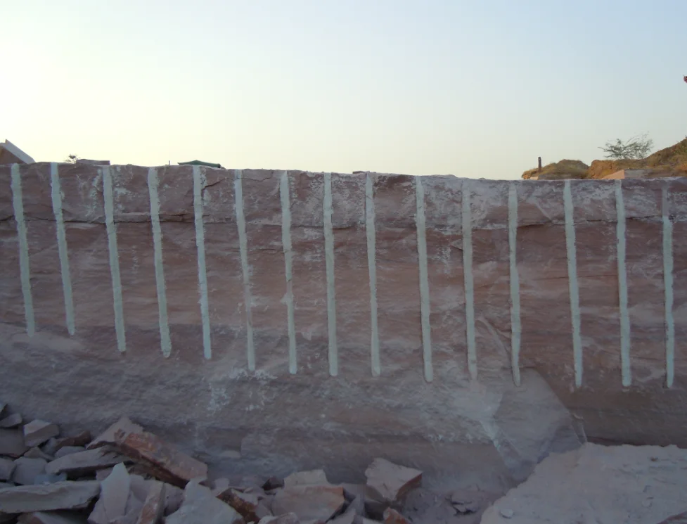 Rock Blasting Expansive Mortar Chemical Powder Cracking Agent