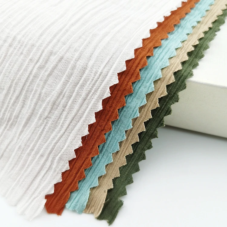 Factory made double crepe satin pleated  chiffon crinkle seersucker crepe fabric for dress shirt abaya fabric