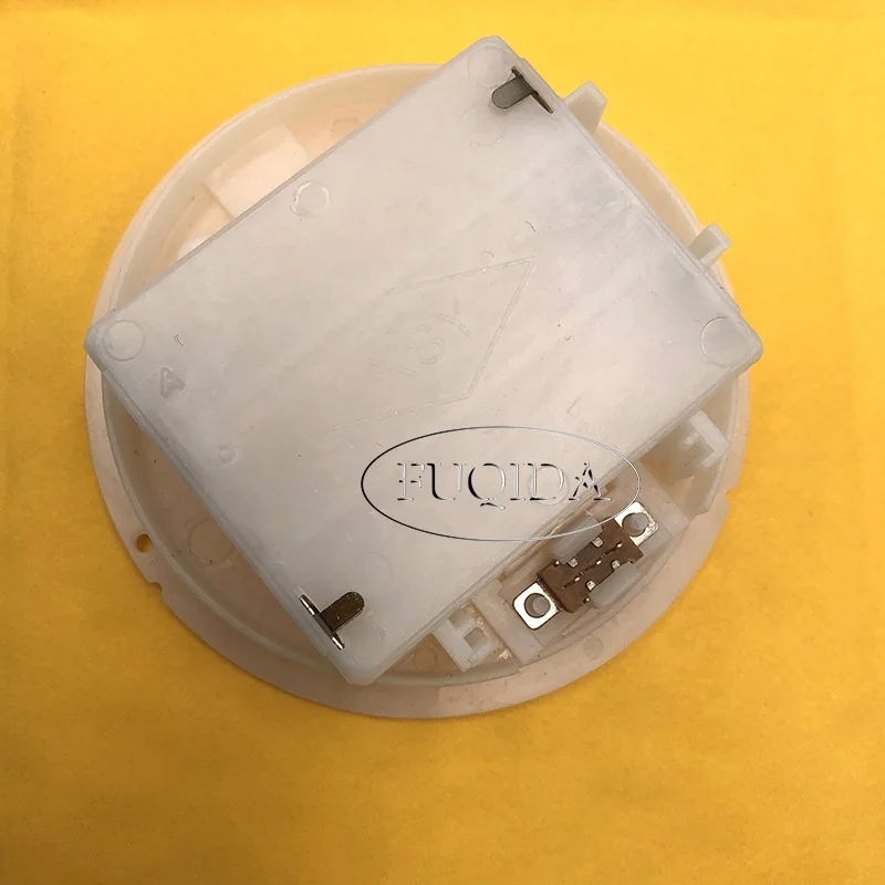 white plastic 3aa Round Batteries Case 4.5v No.5 Aa Size Cell Cover Battery Holder