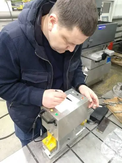 New product manufacturer cnc portable metal engraving machine full electric dot peen marking machine