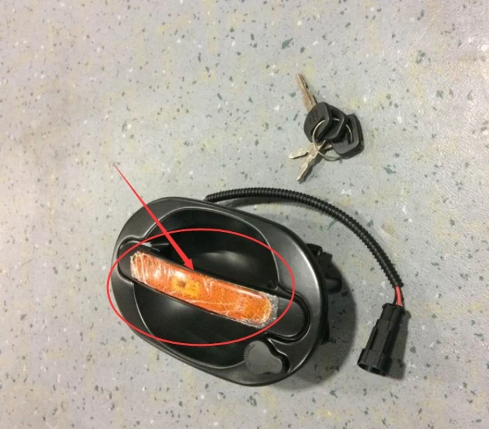 China bus accessories side door lock light handle 24V LED light with plug luggage compartment handle light for ankai bus parts