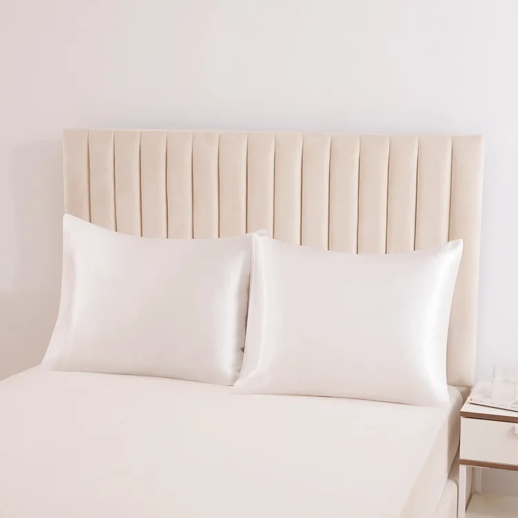silk pillowcase (3).jpg