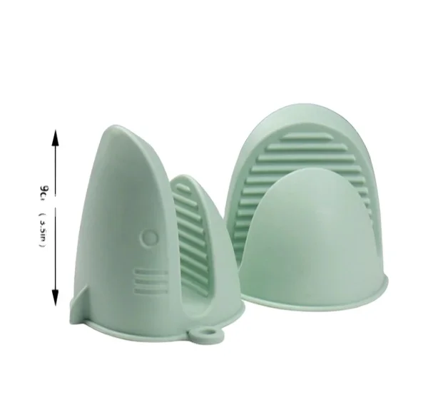 Shark Shaped Silicone Insulated Glove Anti Slip Thickened High temperature resistance Kitchen Anti Scalding Device Oven Mitt